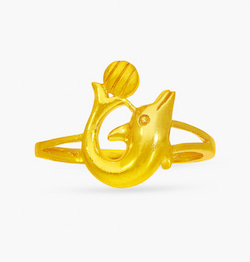 The Graceful Play Ring